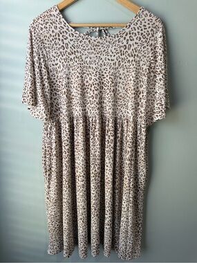 Boutique Leopard Print Dress Size L
